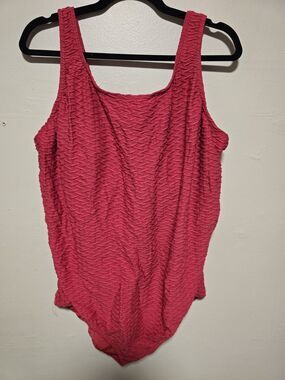 Lands' End Textured One-Piece Swimsuit Square Neck Bra-Padded Red Plus Size 22